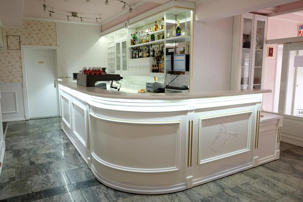 Bed & Breakfast Vila Stanisic Pozega Exterior photo
